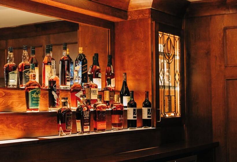 Szálloda The St. Clair