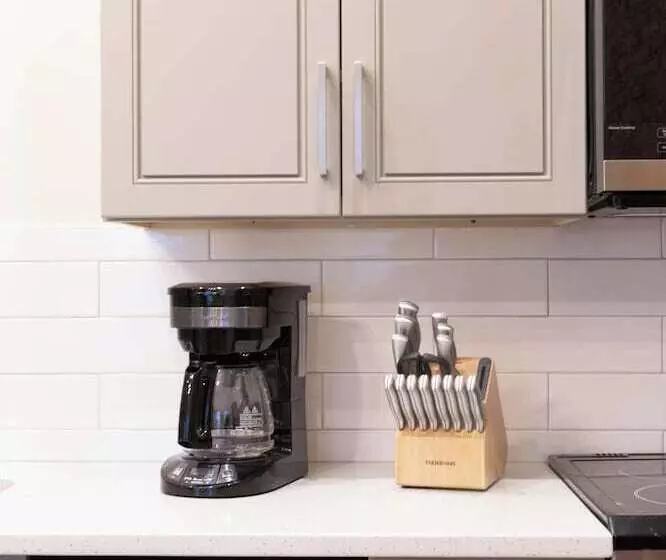 هتل The St. Clair