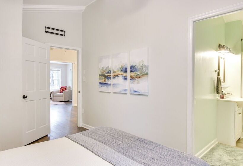 Lakefront Ridgeway Home W/ Deck & Fire Pit!