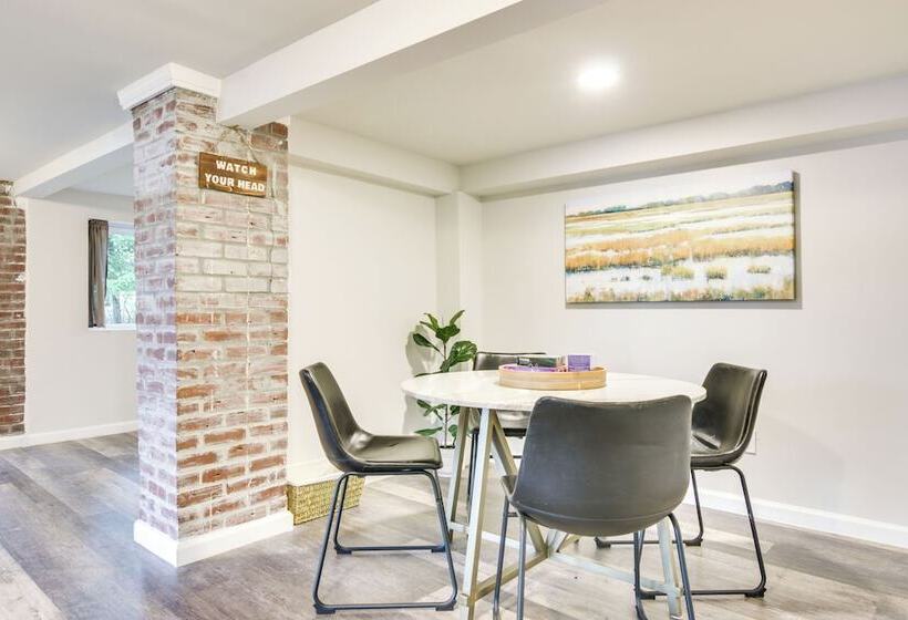 Lakefront Ridgeway Home W/ Deck & Fire Pit!