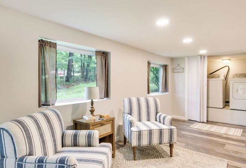 Lakefront Ridgeway Home W/ Deck & Fire Pit!