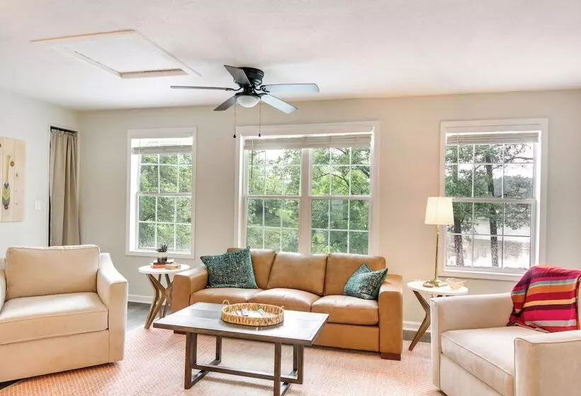Lakefront Ridgeway Home W/ Deck & Fire Pit!