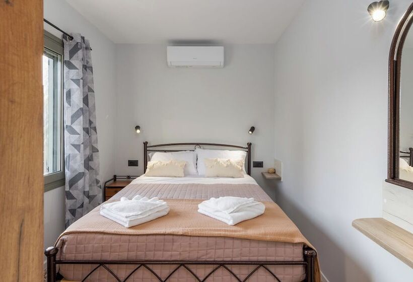 Makris Gialos Lemon Cottage In Lassi Kefalonia