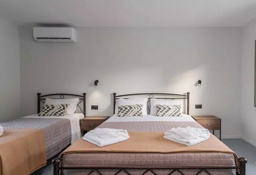 Makris Gialos Lemon Cottage In Lassi Kefalonia