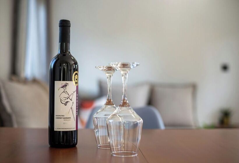 Makris Gialos Lemon Cottage In Lassi Kefalonia