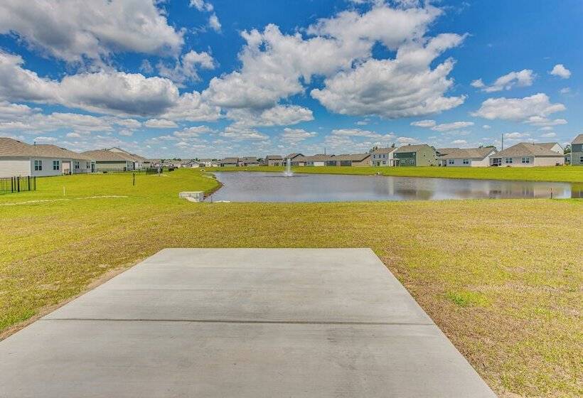 2 Mi To Golf: Myrtle Beach Home W/ Pool Access!