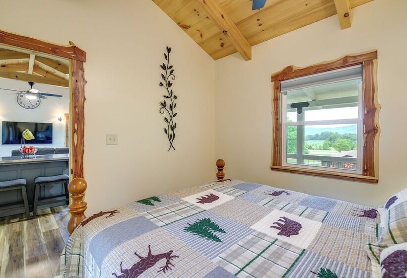 Newport Retreat: 12 Mi To Great Smoky Mountains!