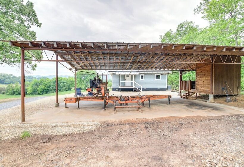 Newport Retreat: 12 Mi To Great Smoky Mountains!