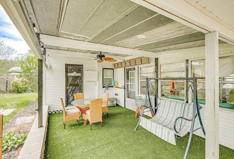 Peaceful Countryside Home ~ 6 Mi To Lewes Beach!