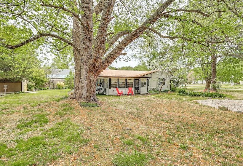 Peaceful Countryside Home ~ 6 Mi To Lewes Beach!