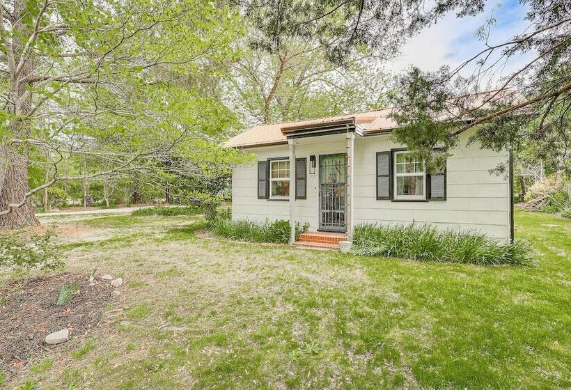 Peaceful Countryside Home ~ 6 Mi To Lewes Beach!