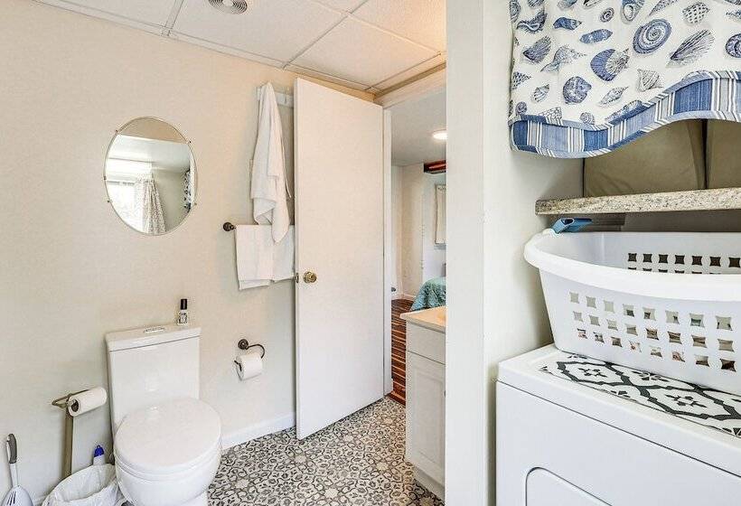 Peaceful Countryside Home ~ 6 Mi To Lewes Beach!