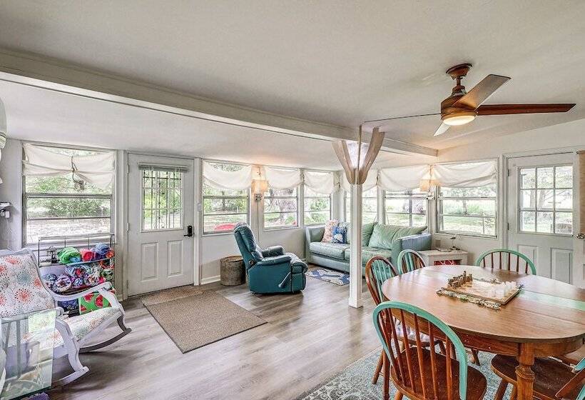 Peaceful Countryside Home ~ 6 Mi To Lewes Beach!