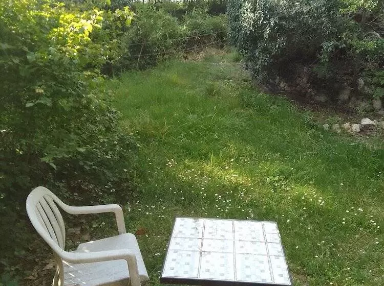 ペンション Les Favouilles