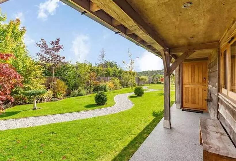 レジデンス Tranquil Elm Lodge Escape In Canterbury