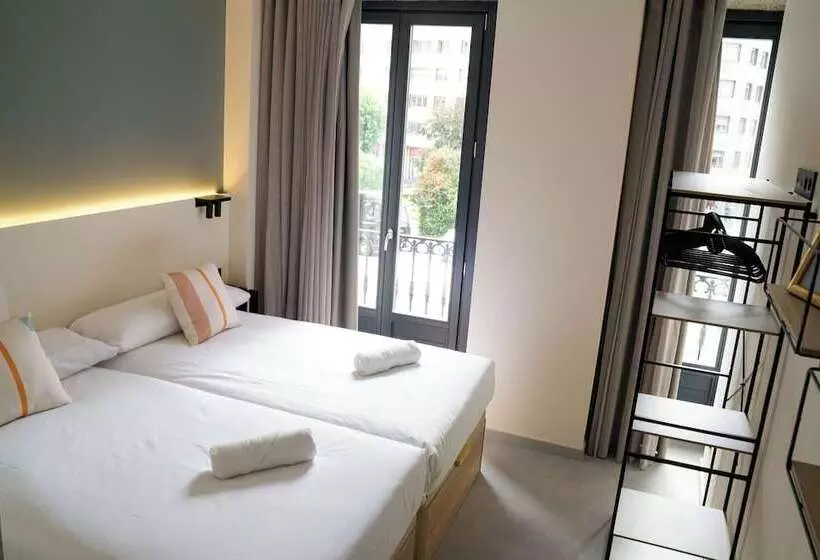 استراحتگاه Coliving Compostela