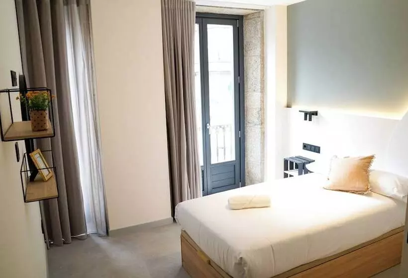 استراحتگاه Coliving Compostela