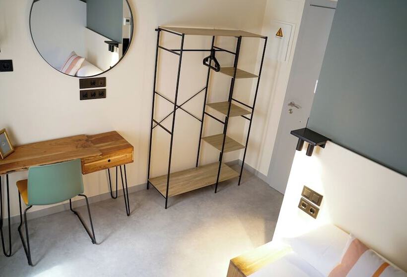 渡假胜地  Coliving Compostela