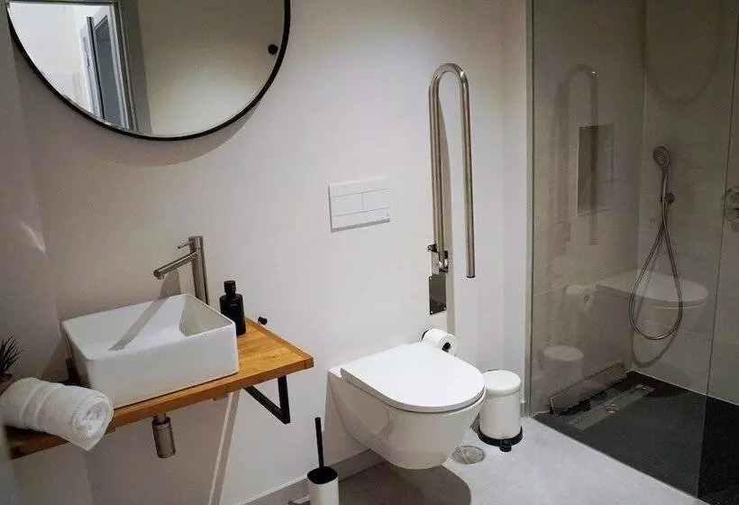 استراحتگاه Coliving Compostela