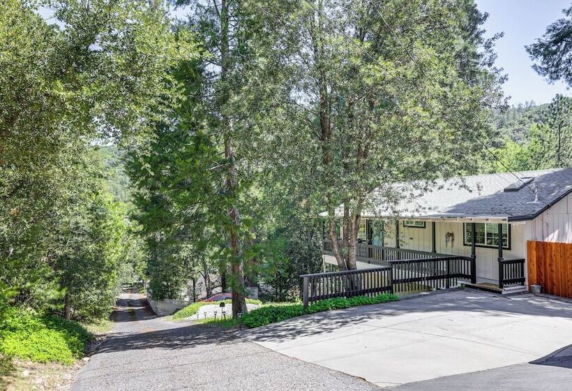 Sonora Hideaway W/ Lake Access & Furnished Deck