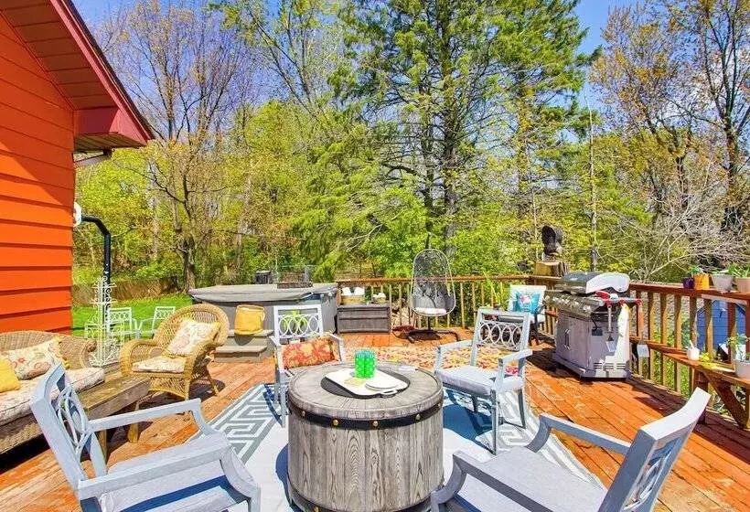 Spacious Duluth Home ~ 4 Mi To Lake Superior!