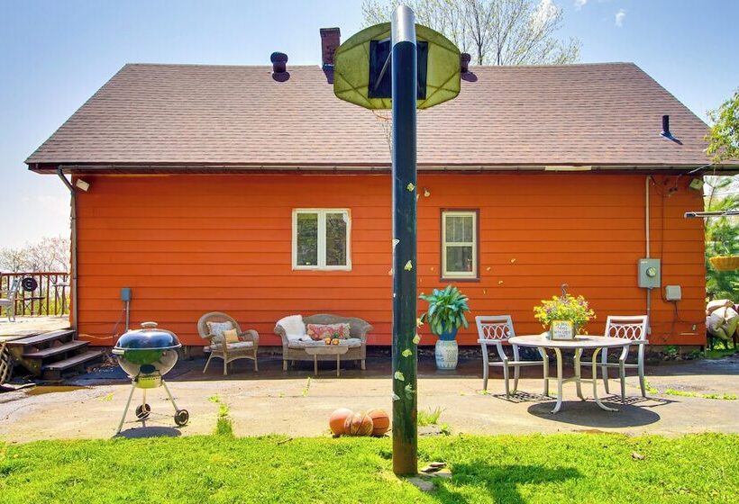 Spacious Duluth Home ~ 4 Mi To Lake Superior!