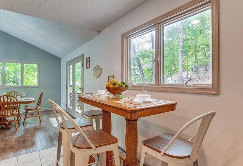 Spacious Mcgaheysville Home W/ Hot Tub & Sauna!