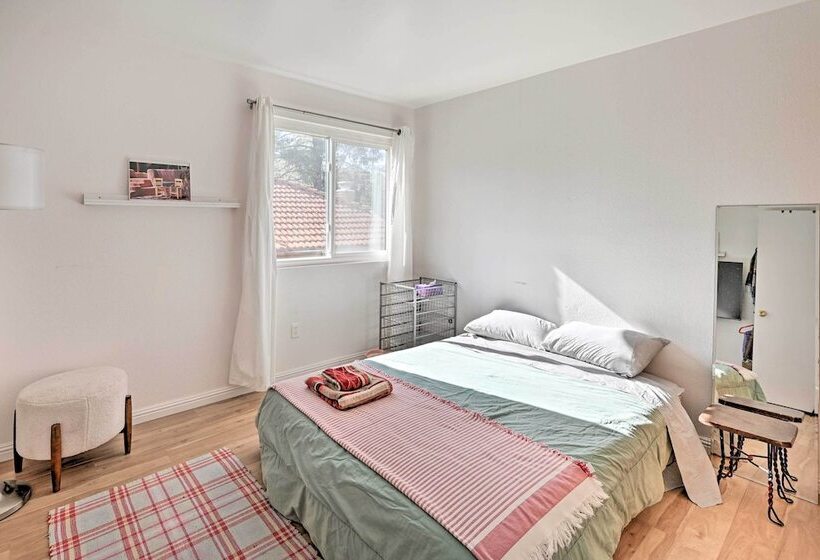 Spacious San Diego House W/ Yard + Patio!