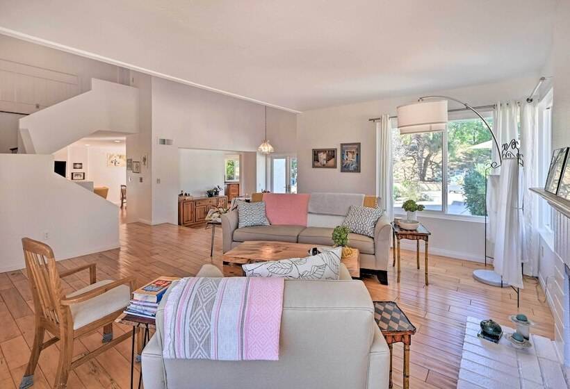 Spacious San Diego House W/ Yard + Patio!