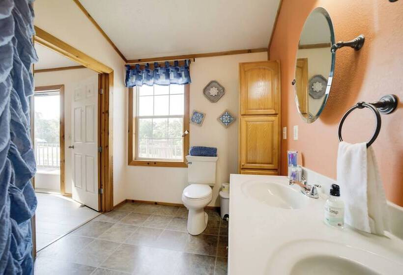 Charming Smokies Home Near National Park!