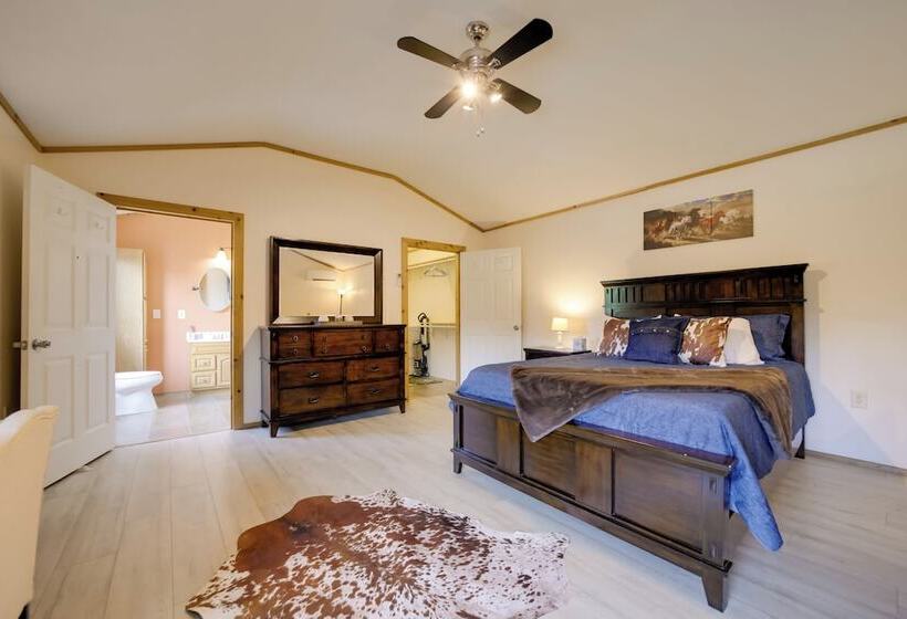 Charming Smokies Home Near National Park!