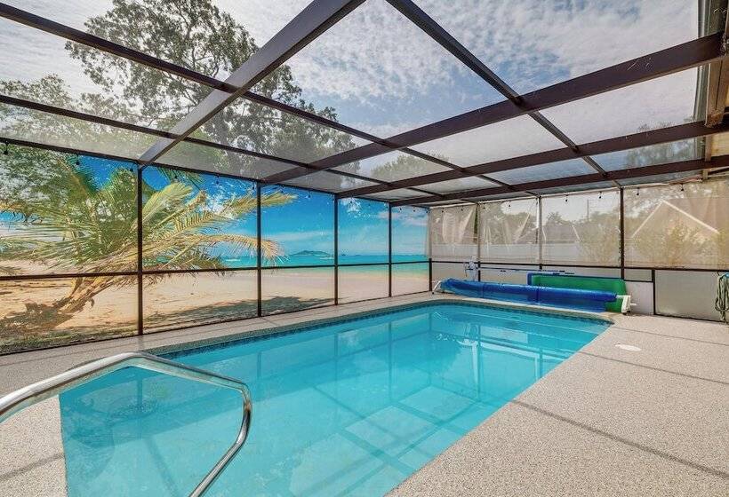 Screened Lanai & Heated Pool: Spring Hill Home
