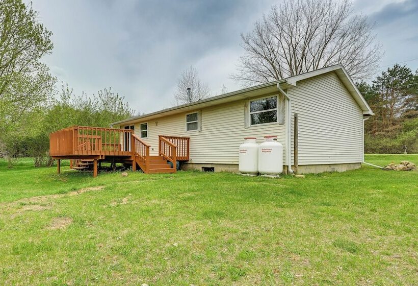 Cozy Silverwood Home: Near Golf Courses!