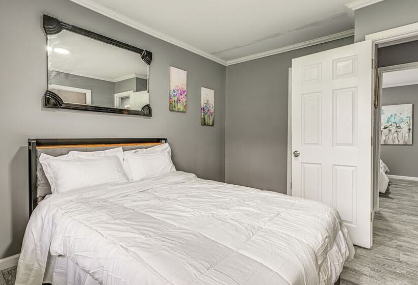 Cozy Silverwood Home: Near Golf Courses!