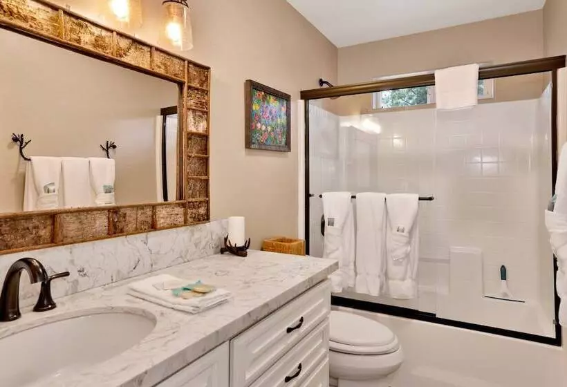 Erwin Lake Place #2219