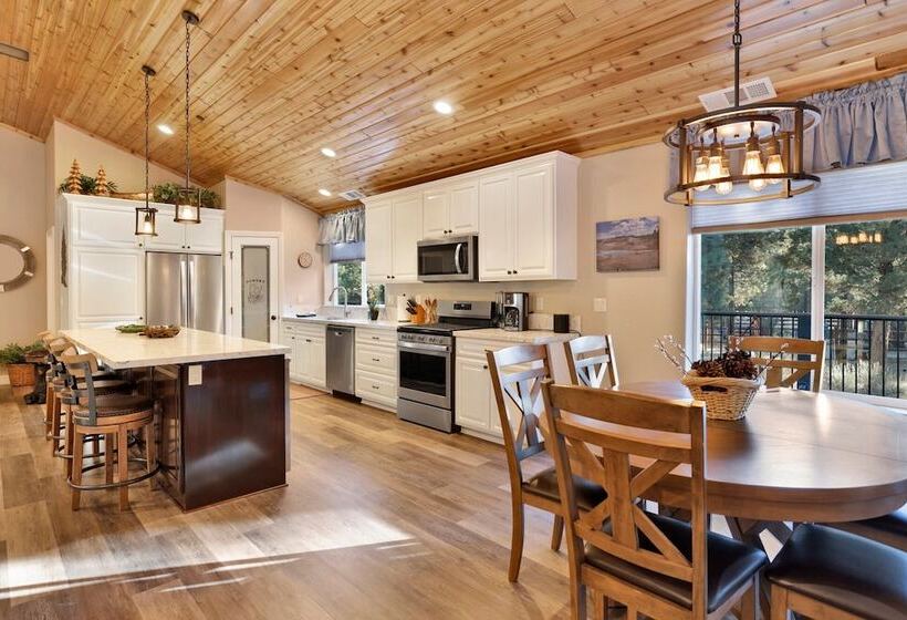 Erwin Lake Place #2219