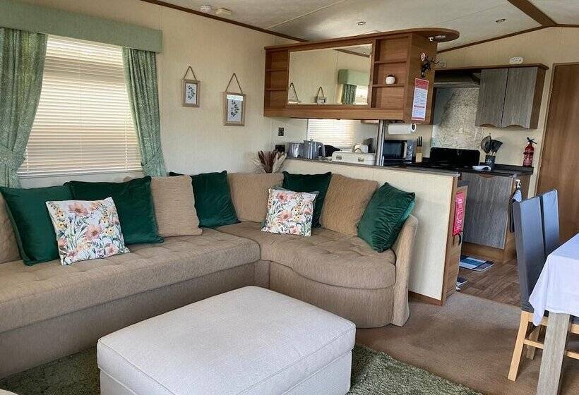 Отель 2 Bed Lodge In Cockermouth