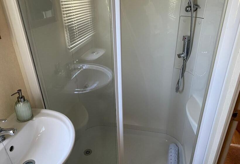 Отель 2 Bed Lodge In Cockermouth