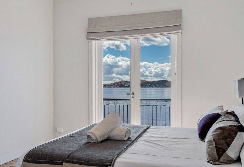 فندق Hakari   Waterfront & Light Filled