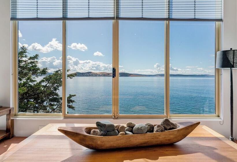 فندق Hakari   Waterfront & Light Filled