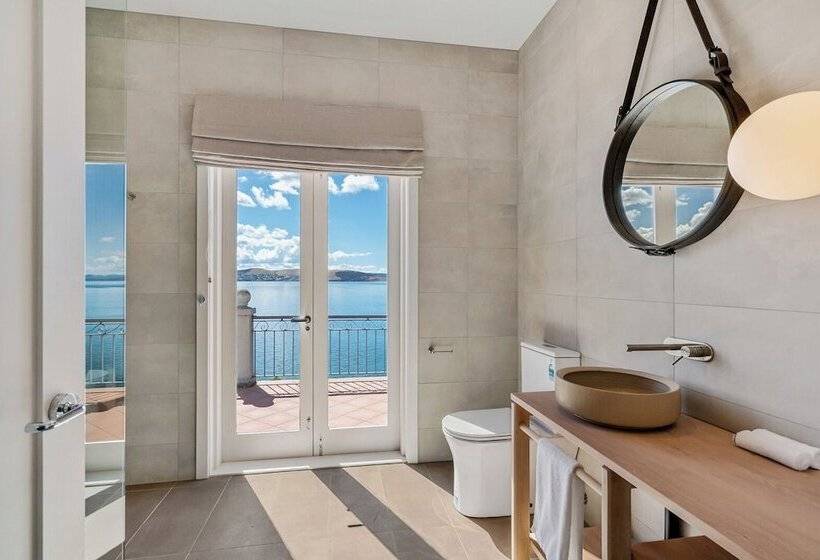 فندق Hakari   Waterfront & Light Filled