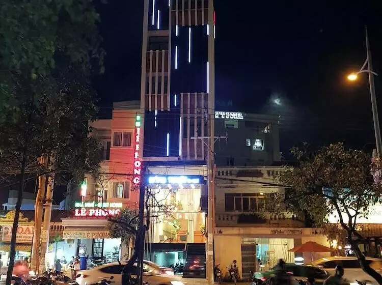 Hong Tuyet Hotel Phu Quoc   By Bayluxury