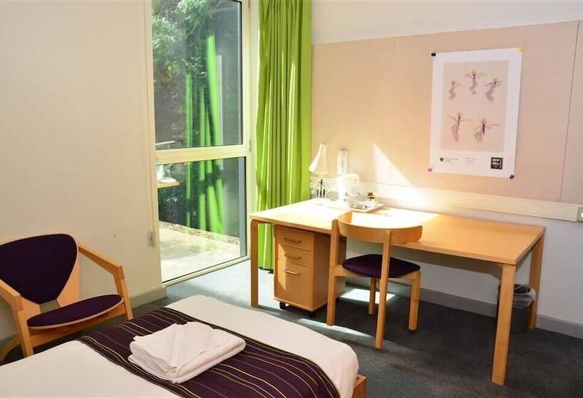 בית מלון כפרי Murray Edwards College