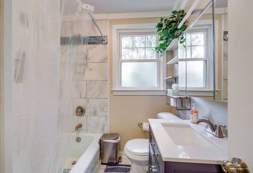 Jacksonville Getaway: 1 Mi To Southbank Riverwalk