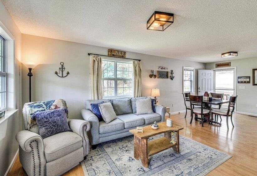 Lynchburg House W/ Lake View With Boat Dock!