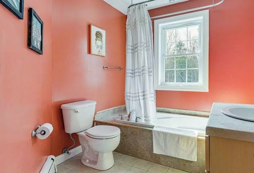 West Dover Ski House Next To Mount Snow