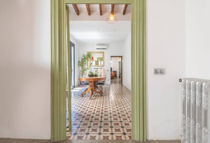 ペンション Dog Admiral Urban Guest House