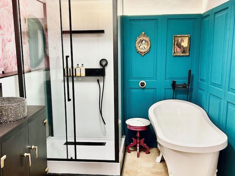 ペンション Dog Admiral Urban Guest House