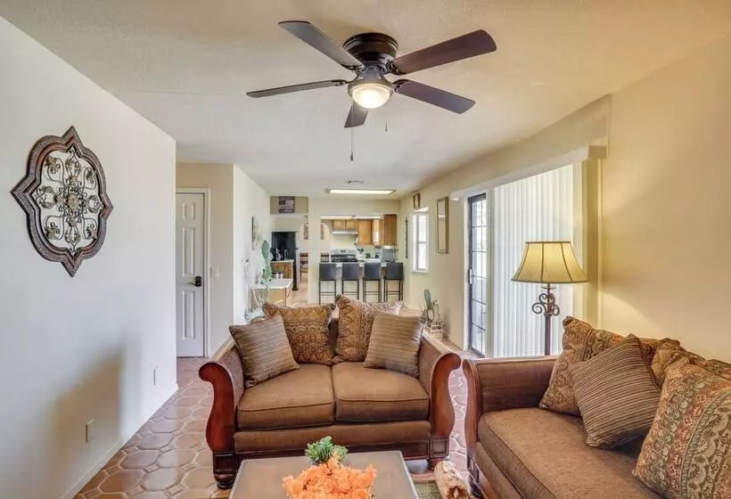 Pet Friendly Bullhead City Home ~ 2 Mi To River!