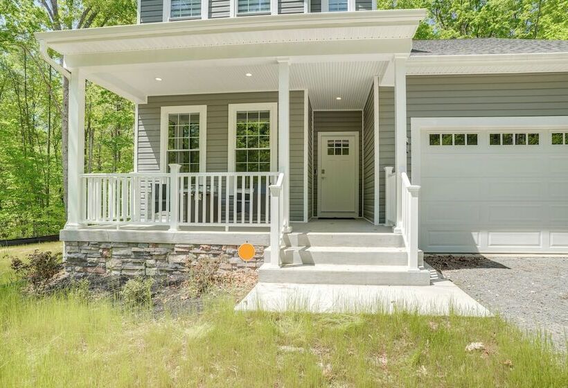 2 Mi To Lake Access: Pet Friendly Bumpass Retreat!